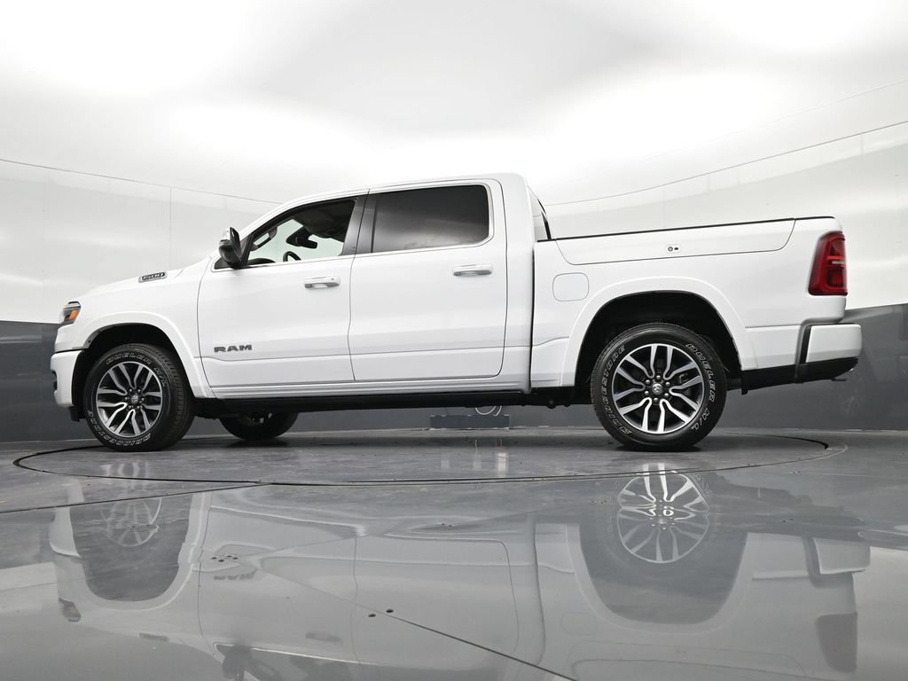 Used 2025 RAM 1500 Limited AWD/4WD image 29