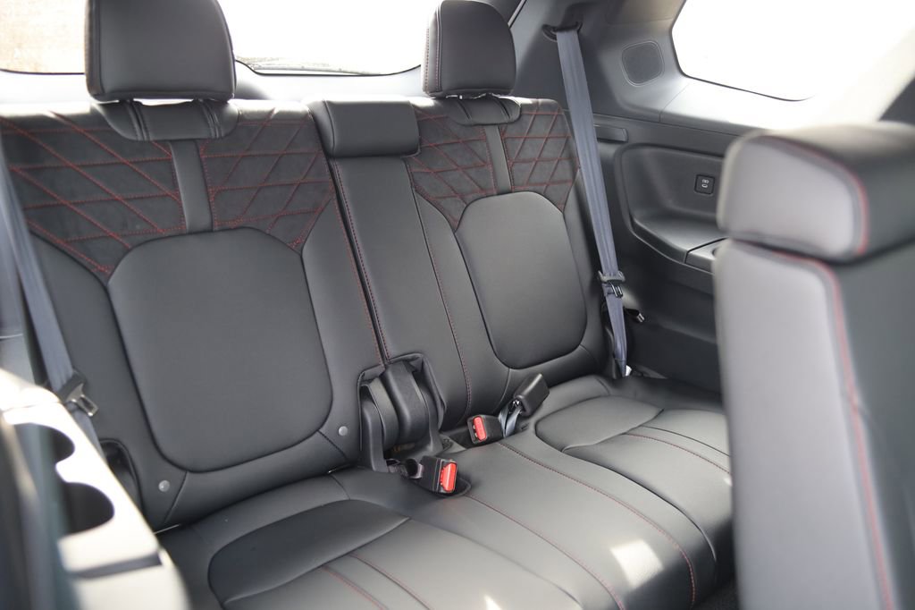 New 2026 Honda Pilot Black Edition image 36