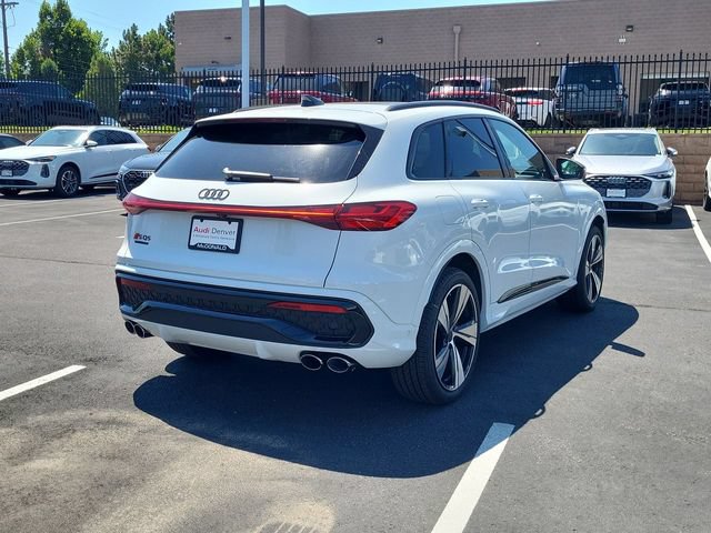 New 2026 Audi SQ5 Prestige AWD/4WD image 8