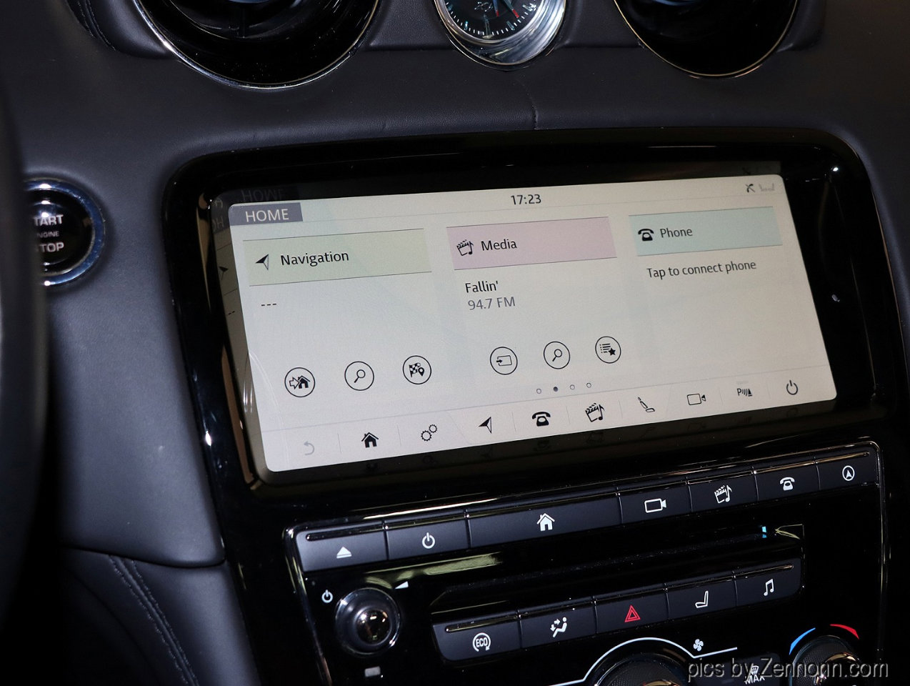 Used 2019 Jaguar XJ L Portfolio image 21