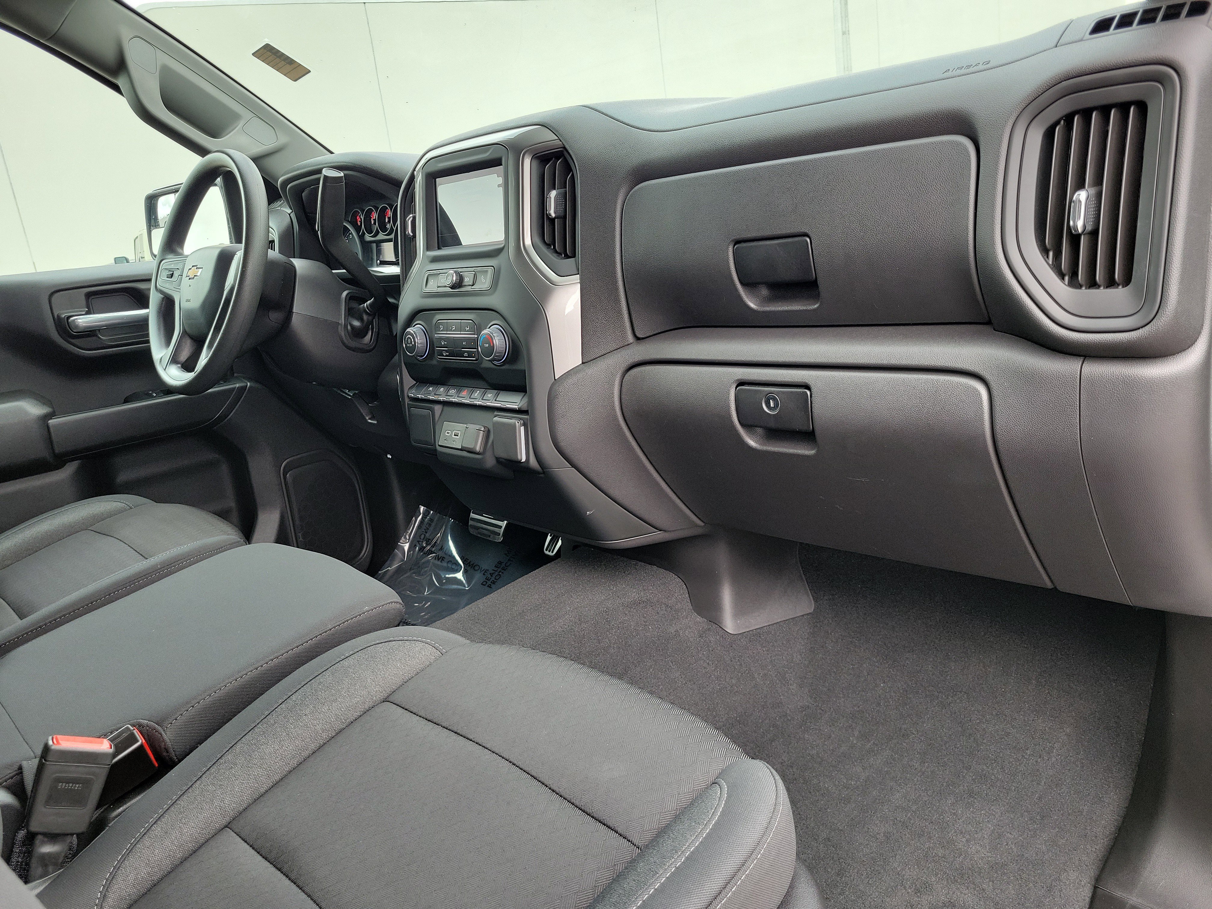 Used 2024 Chevrolet Silverado 1500 Custom RWD image 16