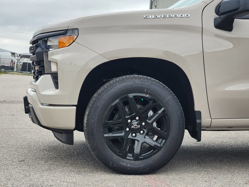 New 2026 Chevrolet Silverado 1500 Custom RWD image 5