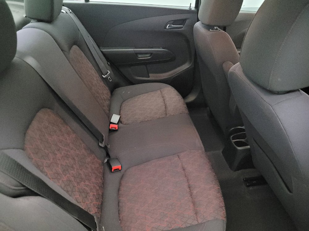 Used 2020 Chevrolet Sonic LT w/ Convenience Package image 19