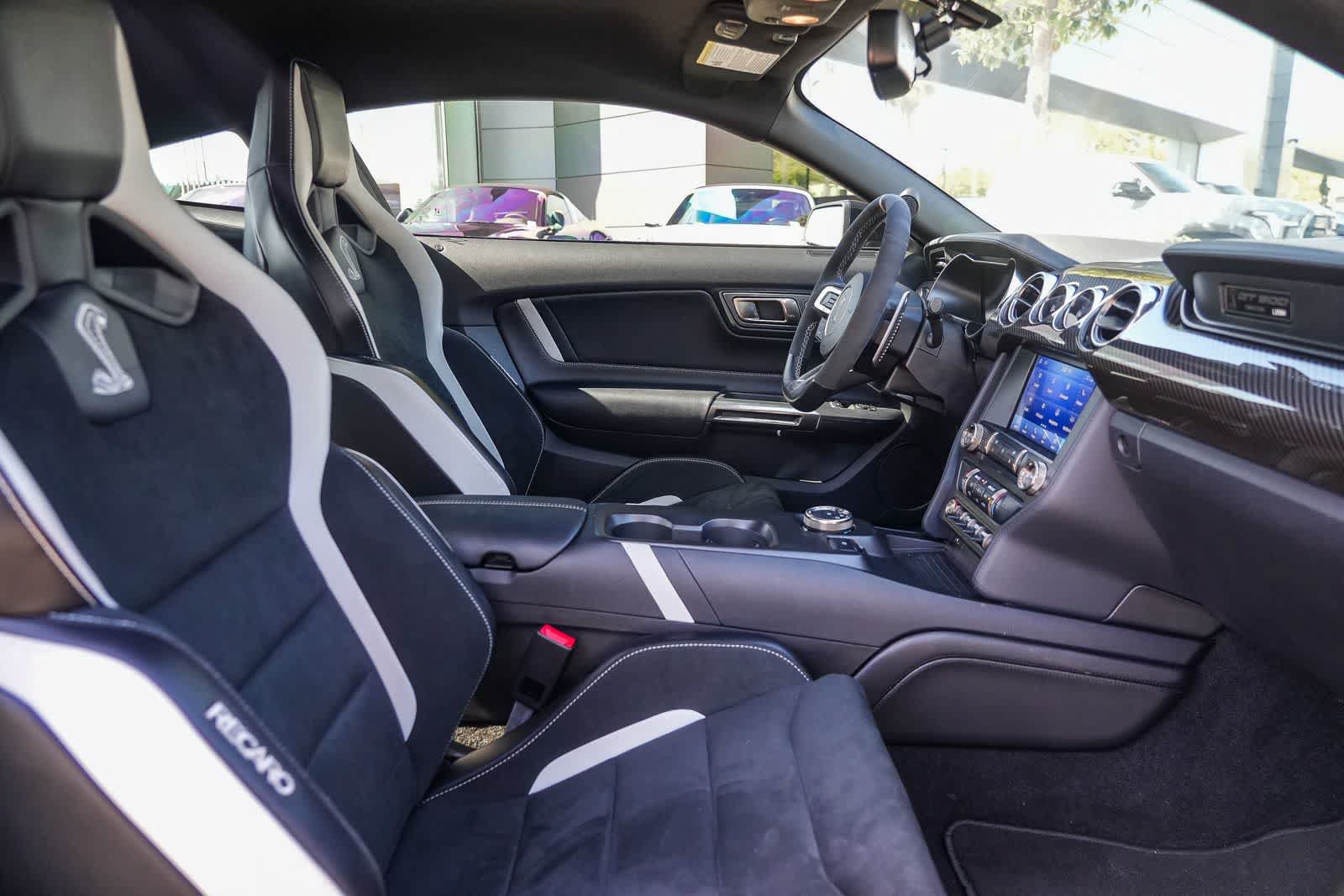 Used 2020 Ford Mustang Shelby GT500 w/ Technology Package RWD image 17