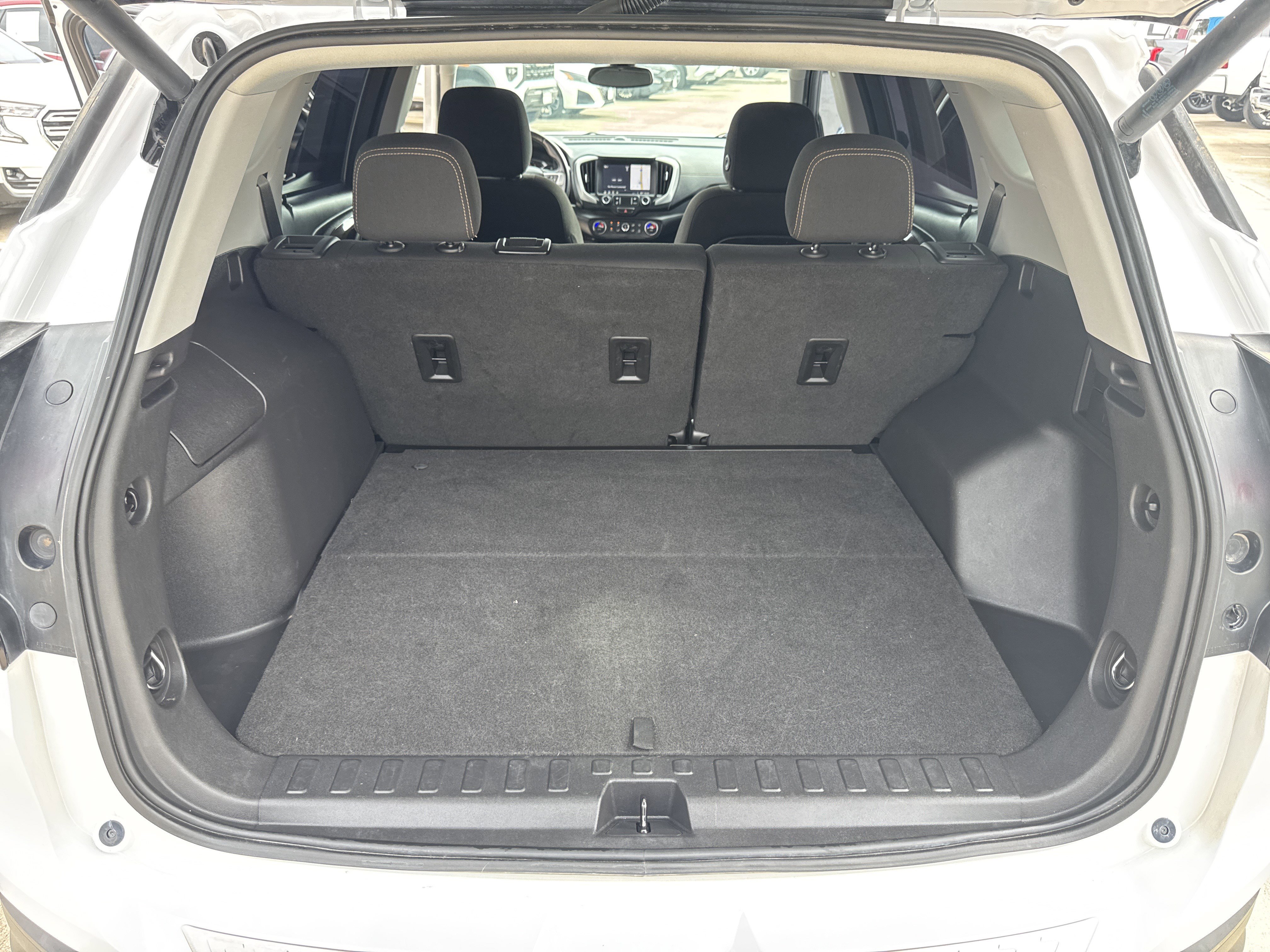 Used 2021 GMC Terrain SLE w/ Driver Convenience Package image 38