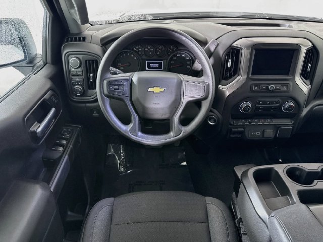 Used 2025 Chevrolet Silverado 1500 Custom w/ Turbomax Blackout Package AWD/4WD image 21