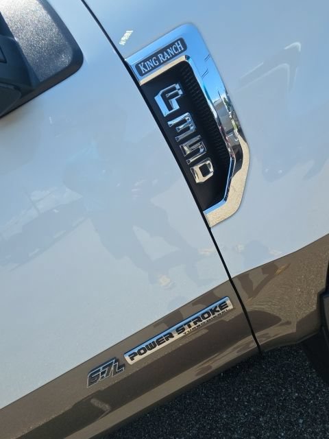 Used 2022 Ford F350 King Ranch AWD/4WD image 16