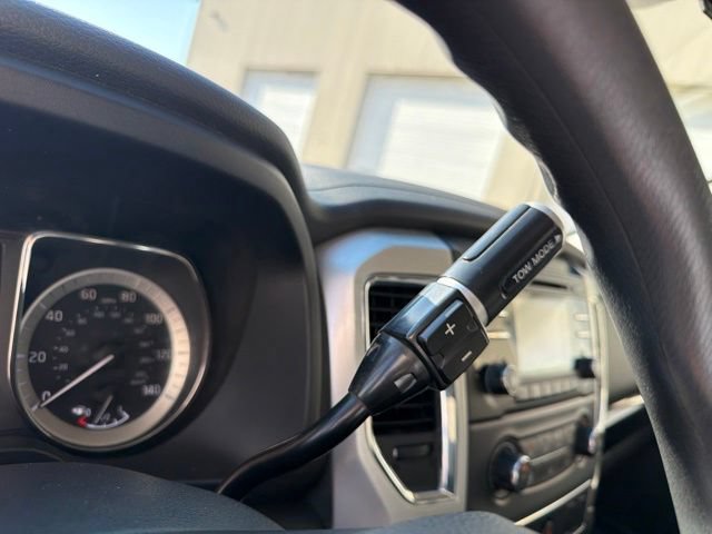 Used 2018 Nissan Titan SV AWD/4WD image 27