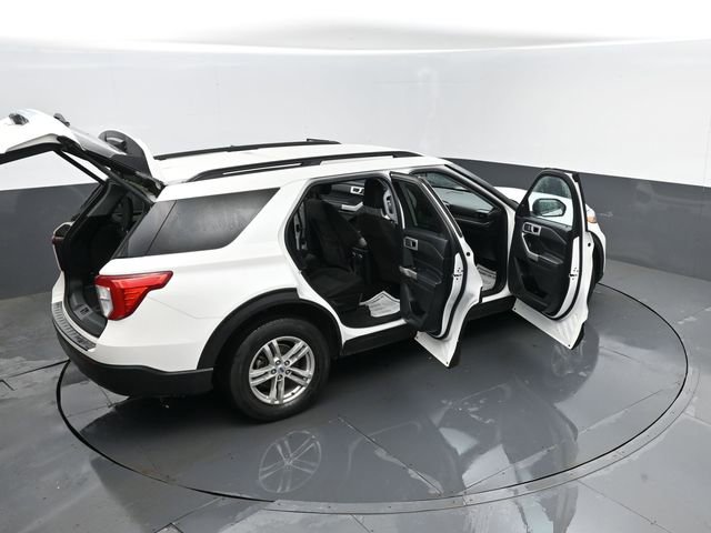 Used 2022 Ford Explorer XLT image 27