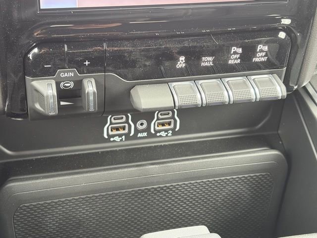 New 2026 RAM 2500 Big Horn AWD/4WD image 21