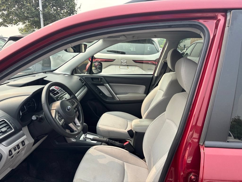 Used 2018 Subaru Forester 2.5i Premium AWD/4WD image 7