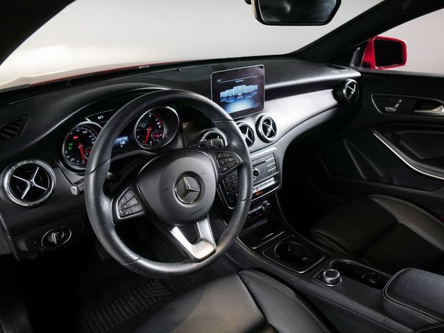 Used 2019 Mercedes-Benz CLA 250 4MATIC image 19