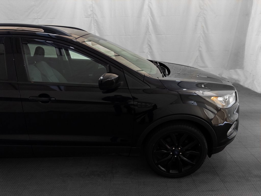 Used 2019 Ford Escape SE image 9