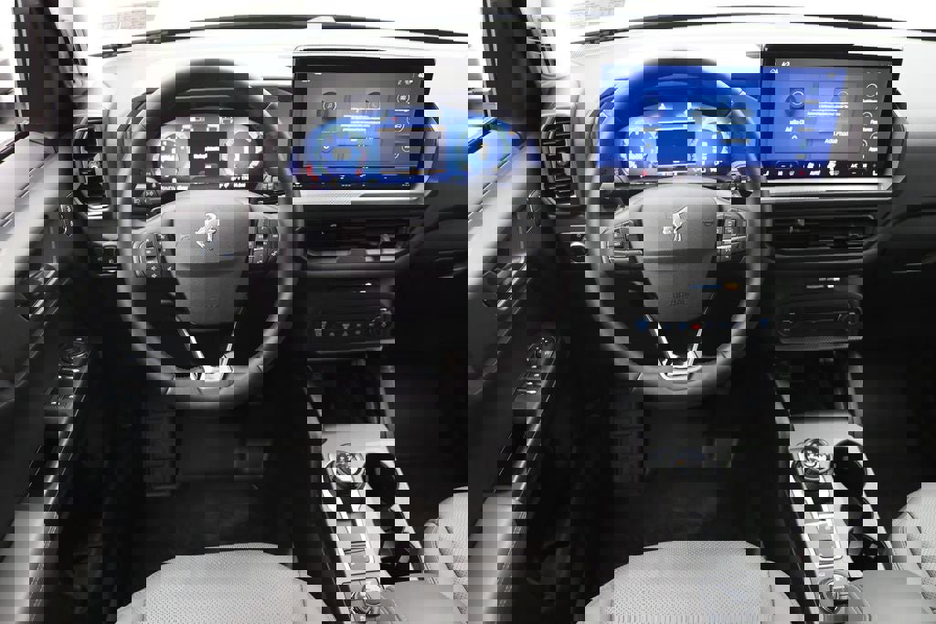 Used 2025 Ford Bronco Sport Badlands image 13