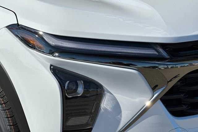 New 2026 Chevrolet Trax RS w/ Driver Confidence Package image 34