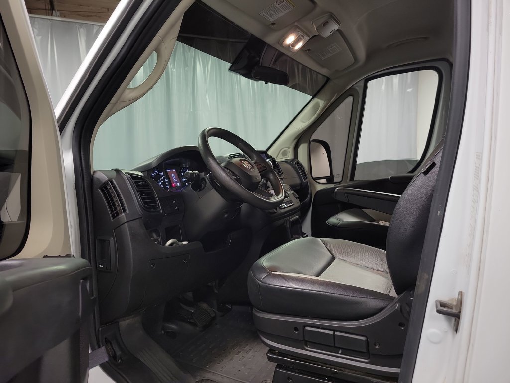 Used 2022 RAM ProMaster 2500 FWD image 12