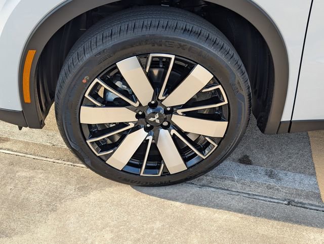 New 2026 Mitsubishi Outlander SE FWD image 9