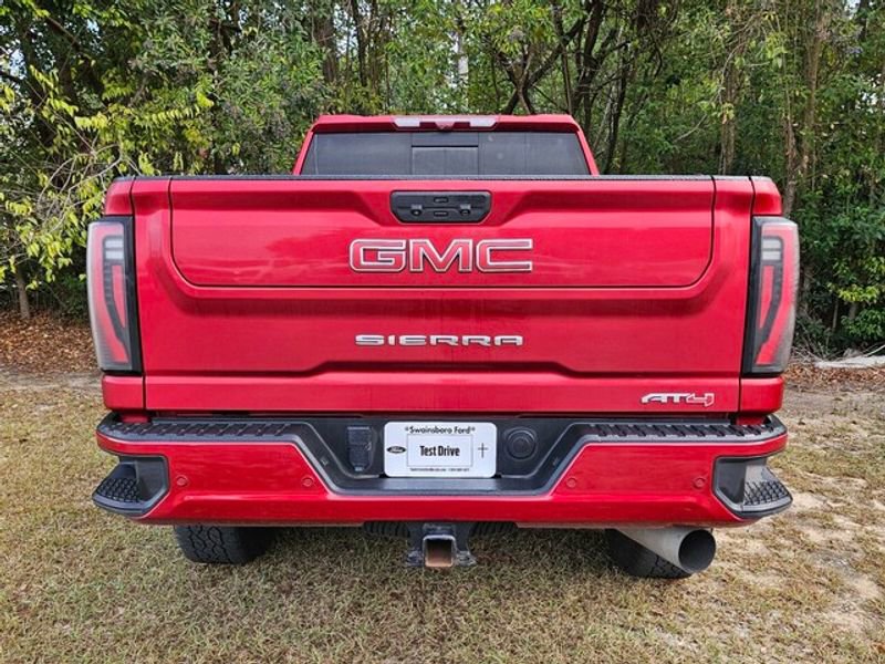 Used 2024 GMC Sierra 2500 AT4 w/ AT4 Premium Plus Package image 5