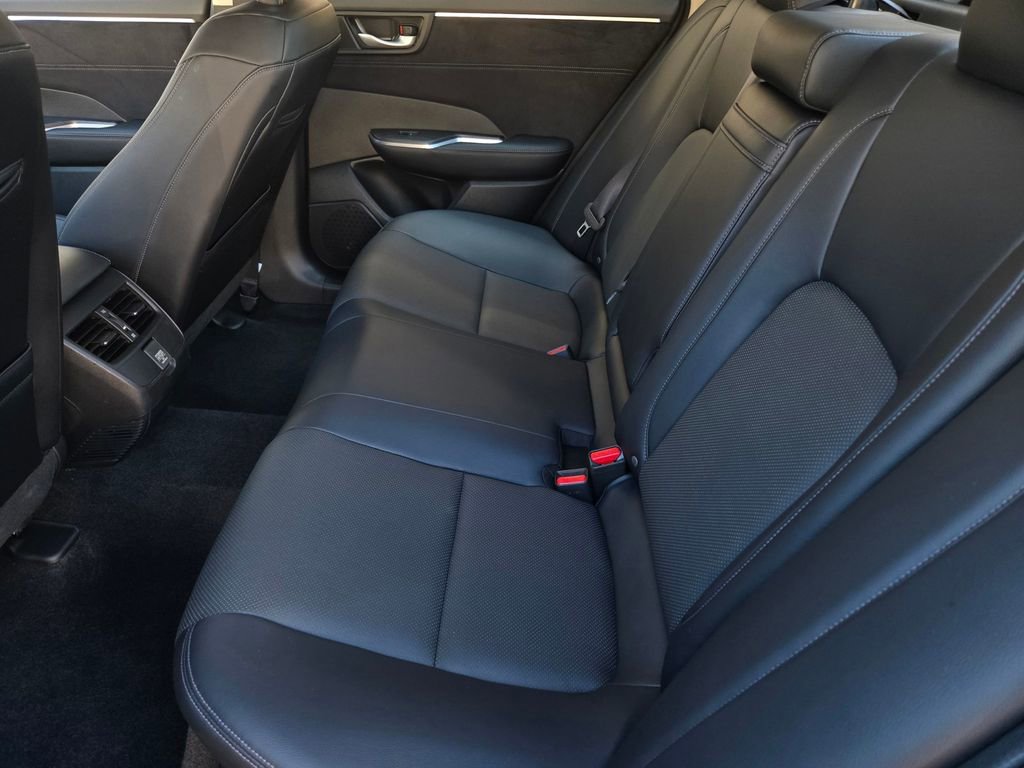Used 2018 Honda Clarity Touring image 13