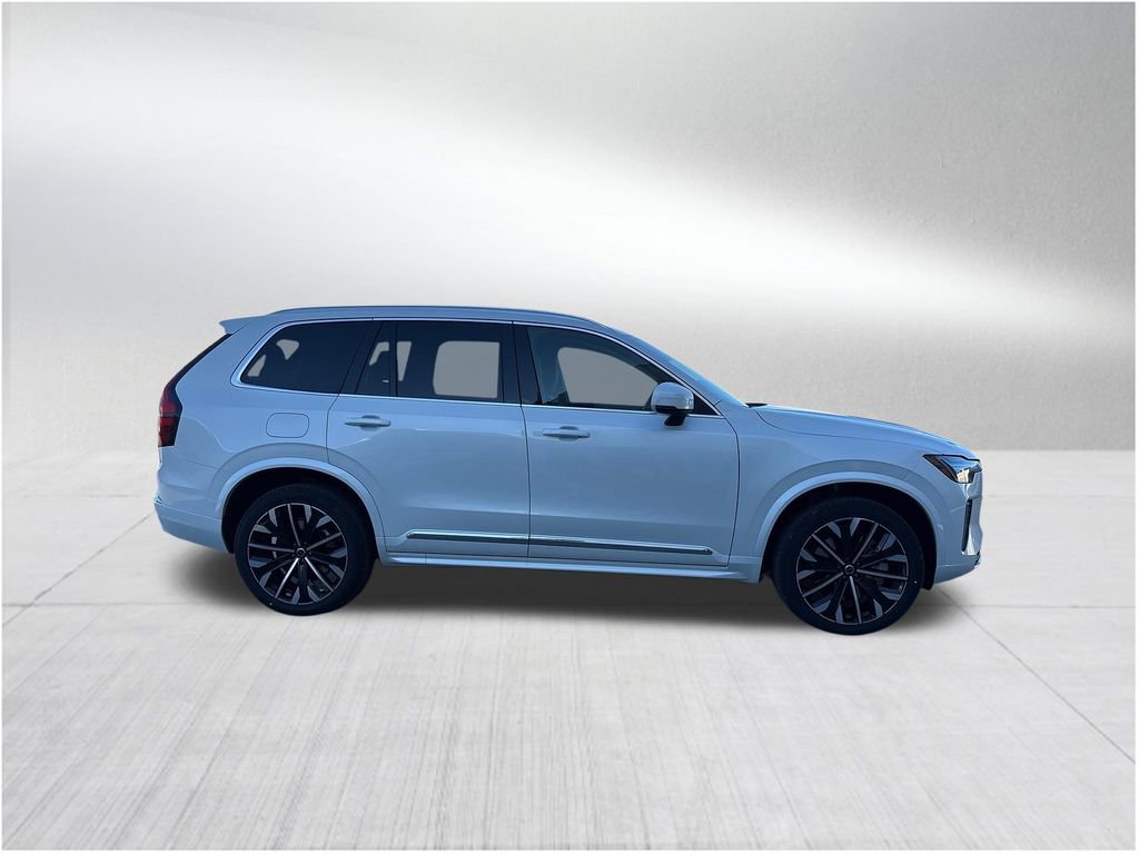 New 2026 Volvo XC90 T8 Core image 3