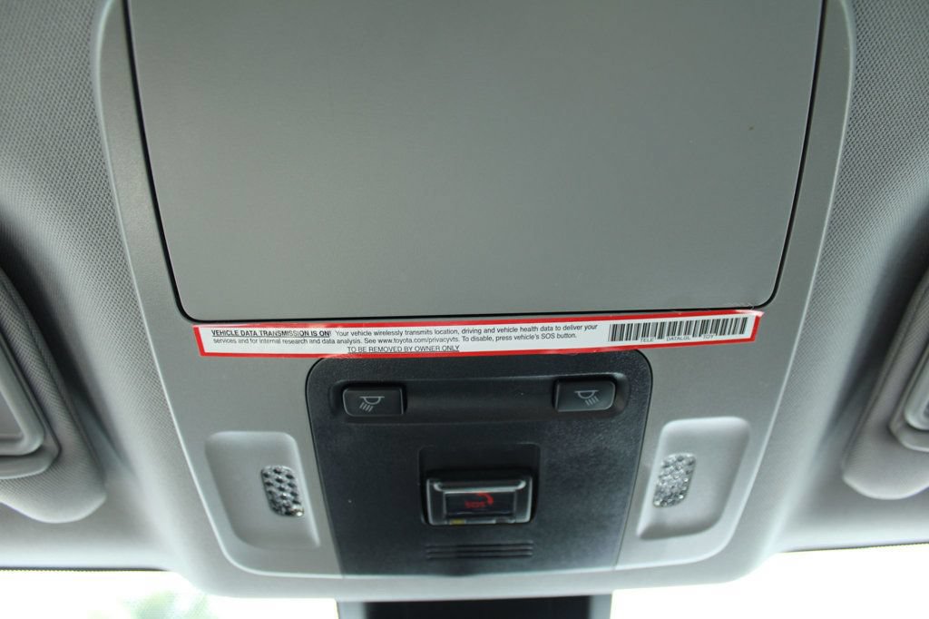 Used 2023 Toyota Camry SE FWD image 25