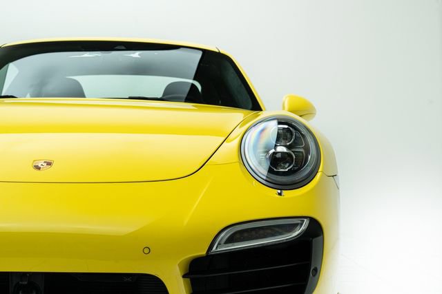 Used 2015 Porsche 911 Turbo S AWD/4WD image 7
