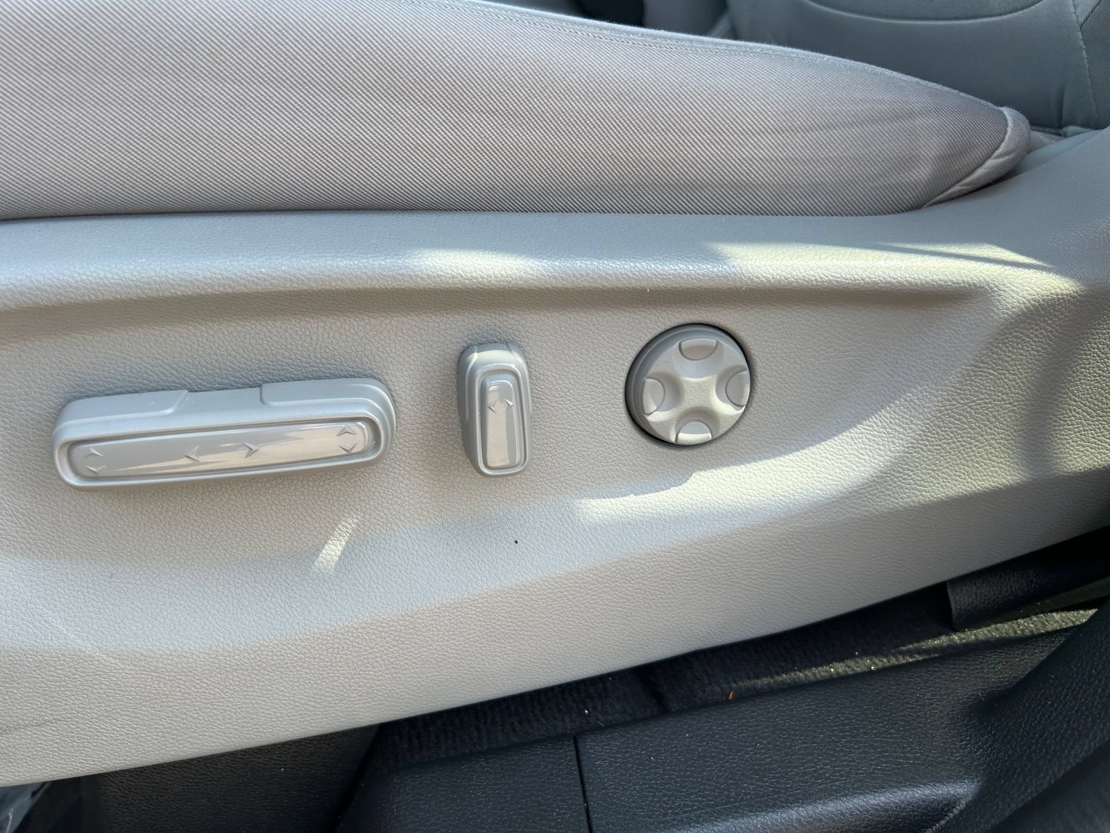 Used 2024 Honda Odyssey EX image 20