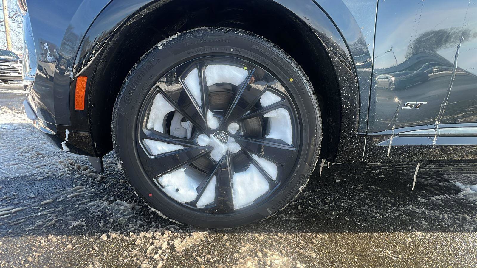 New 2026 Buick Envision Sport Touring image 11