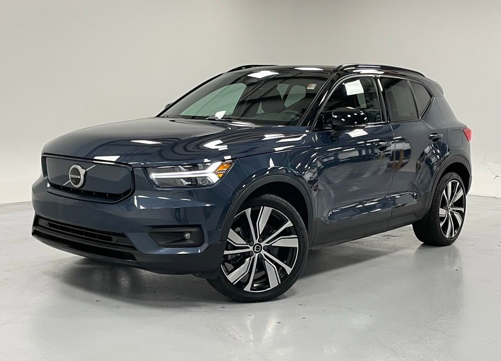 Used 2022 Volvo XC40 P8 Recharge Ultimate