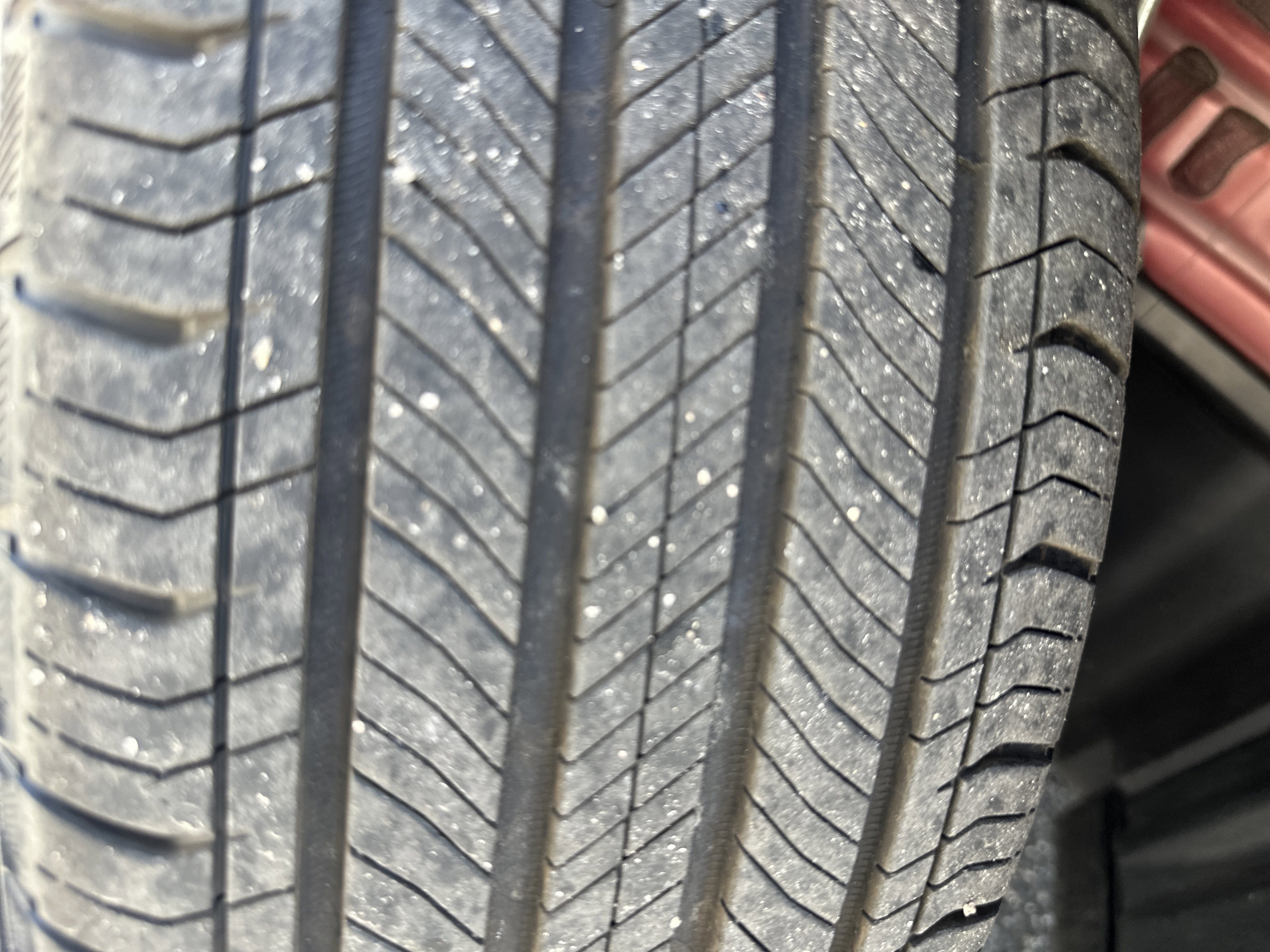 Used 2025 Toyota Prius XLE image 9