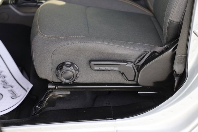Used 2024 Jeep Wrangler Sahara image 12