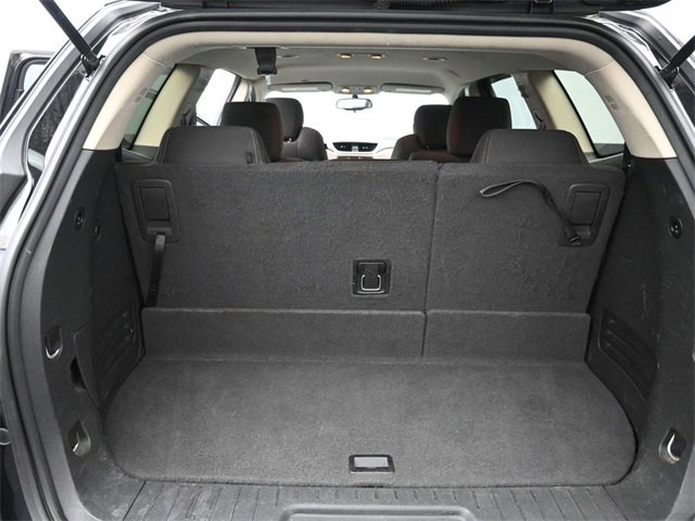 Used 2017 Chevrolet Traverse LT image 33