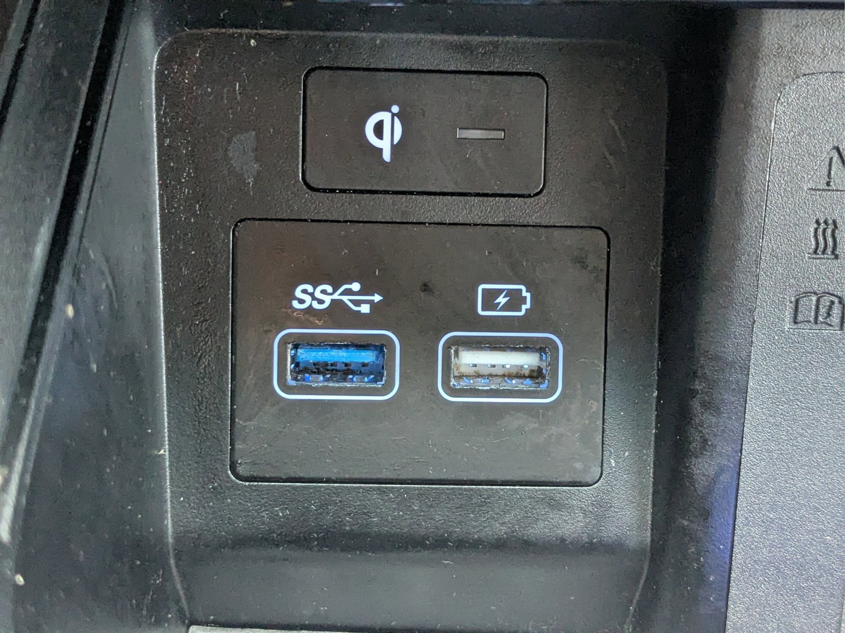 Used 2024 Genesis GV80 2.5T AWD/4WD image 23