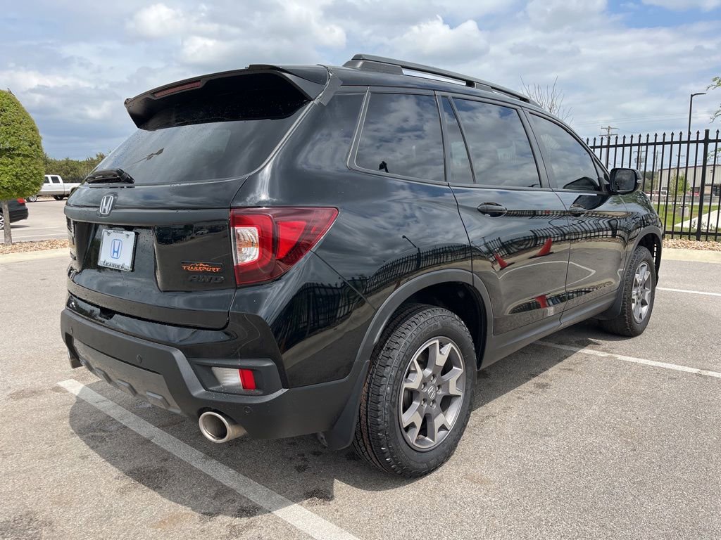 Certified 2023 Honda Passport TrailSport image 4