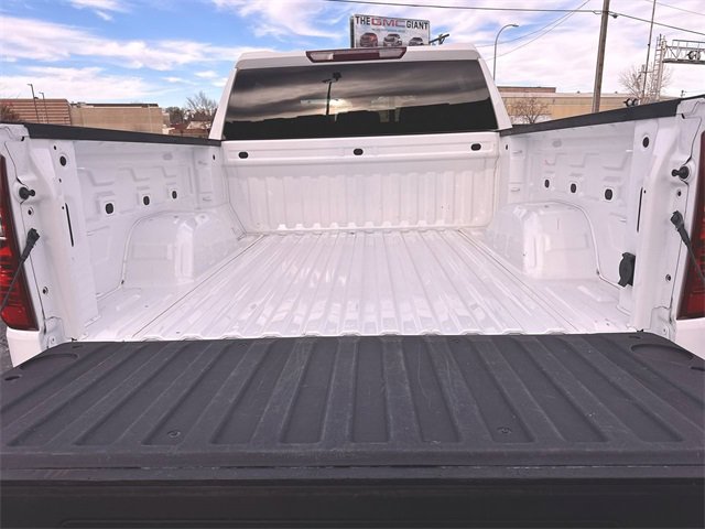 Used 2022 Chevrolet Silverado 1500 LT image 24