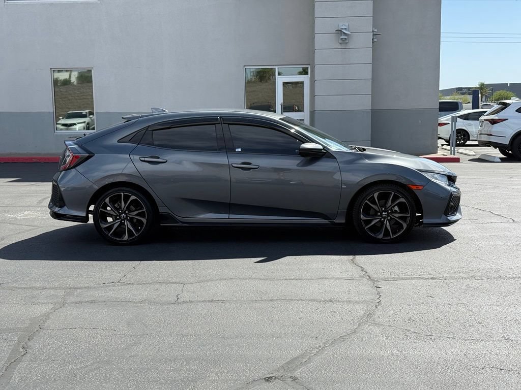 Used 2017 Honda Civic Sport image 2