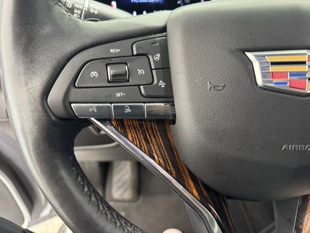 Used 2022 Cadillac Escalade Premium Luxury image 21