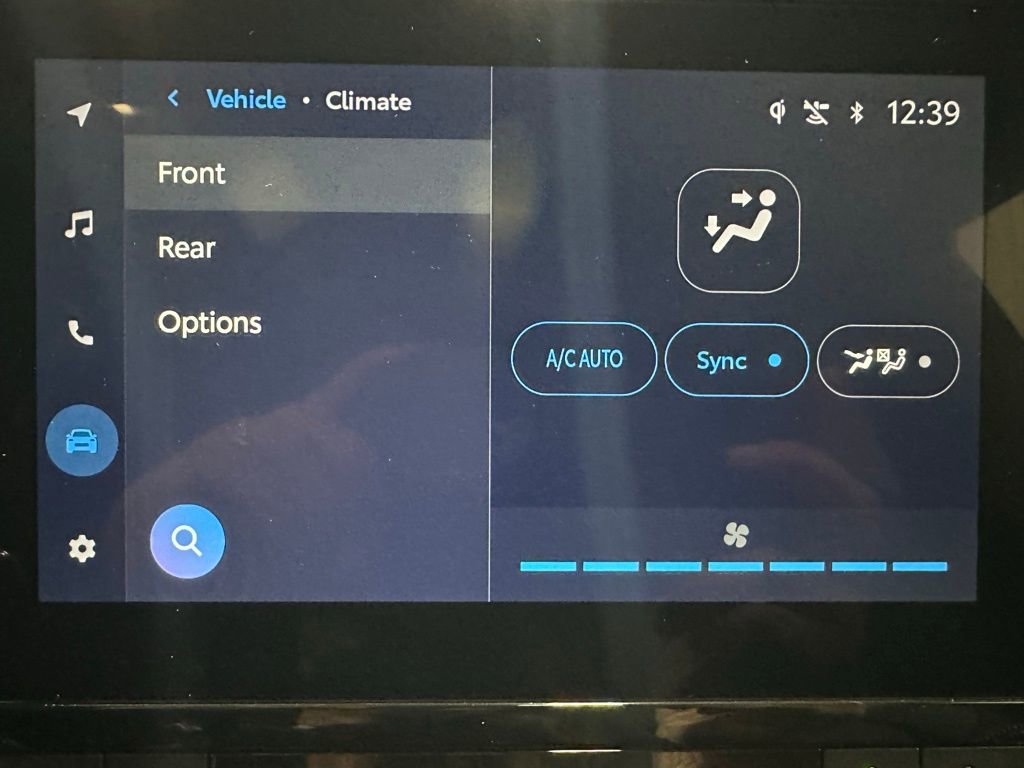 Used 2025 Toyota Highlander XSE image 31