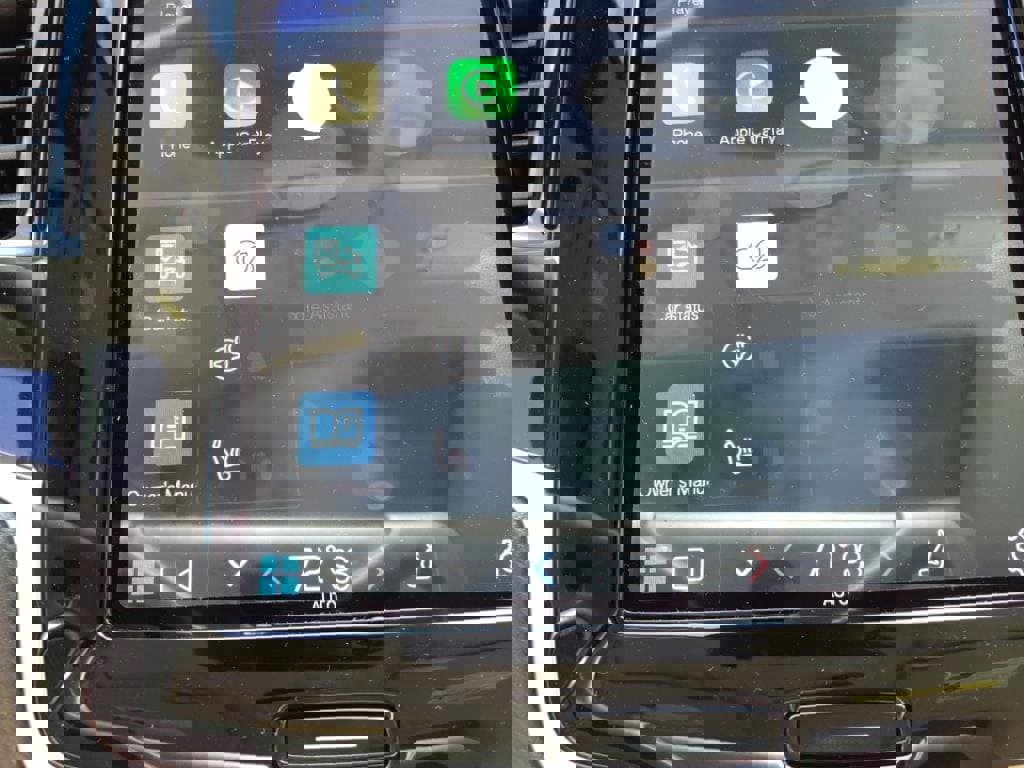 New 2025 Volvo XC90 B6 Plus w/ Protection Package Premier image 17