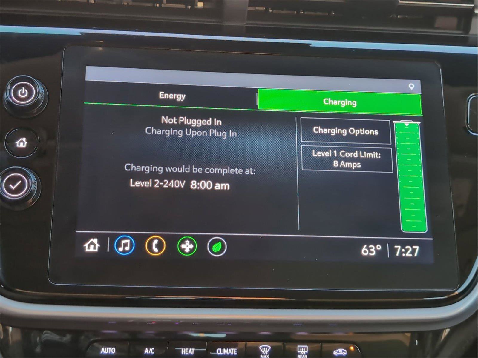 Used 2022 Chevrolet Bolt LT w/ Infotainment Package image 20
