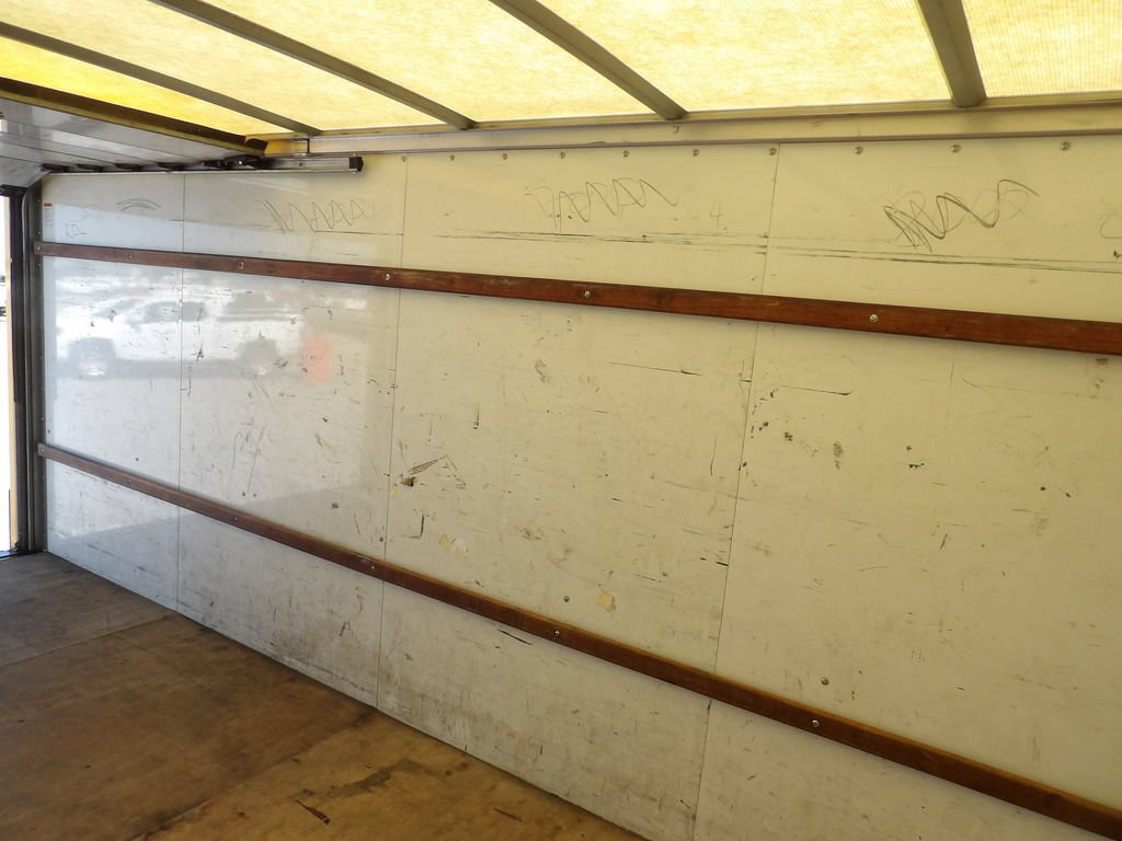 Used 2021 Ford E-350 and Econoline 350 Super Duty RWD image 39