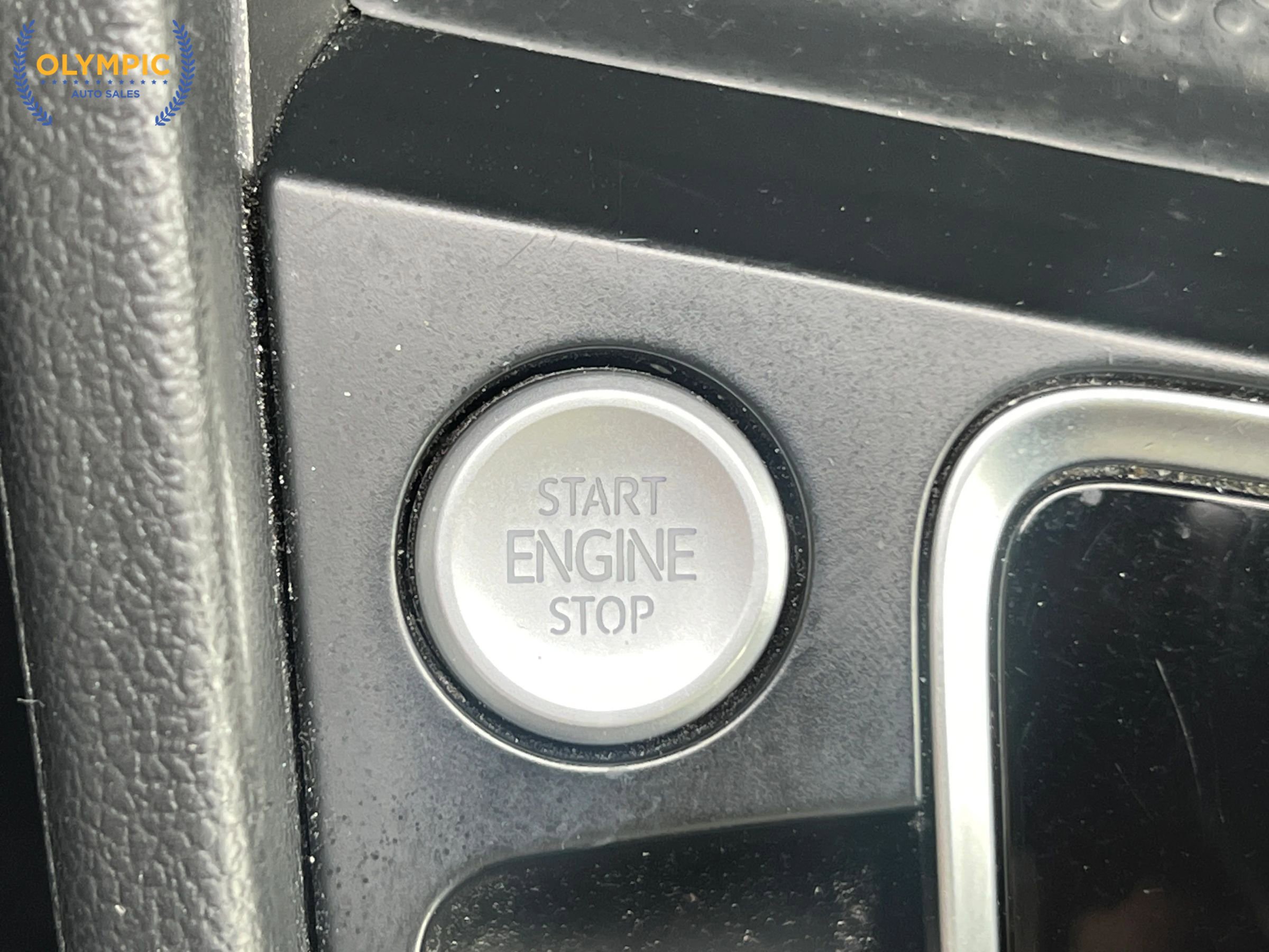 Used 2021 Volkswagen Jetta SE image 32