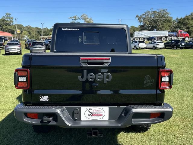 New 2025 Jeep Gladiator Willys image 4