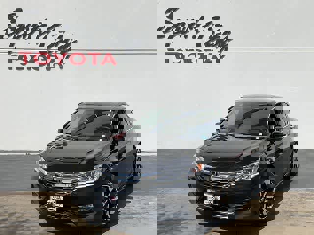 Used 2017 Honda Accord EX image 1