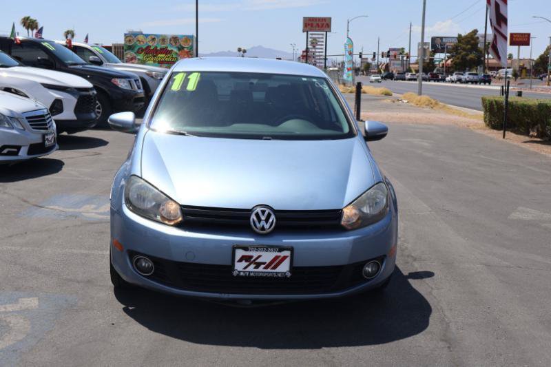 Used 2011 Volkswagen Golf TDI FWD image 3