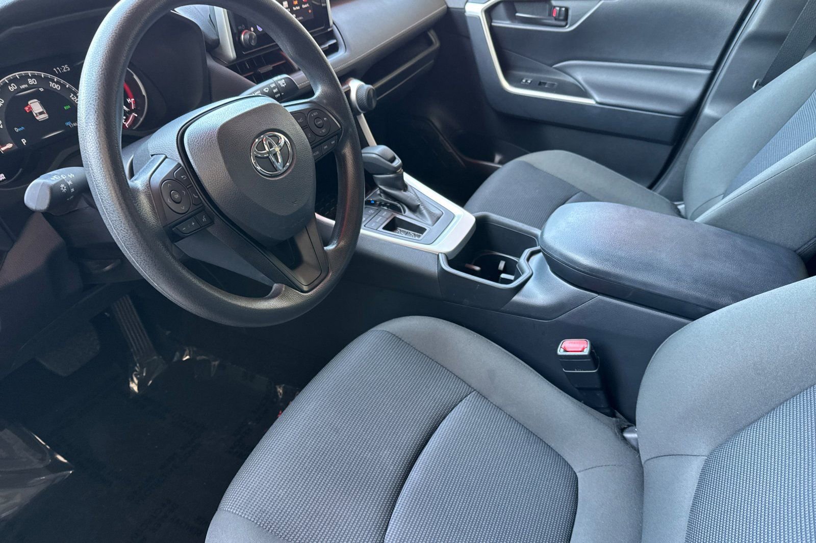 Used 2025 Toyota RAV4 LE FWD image 11