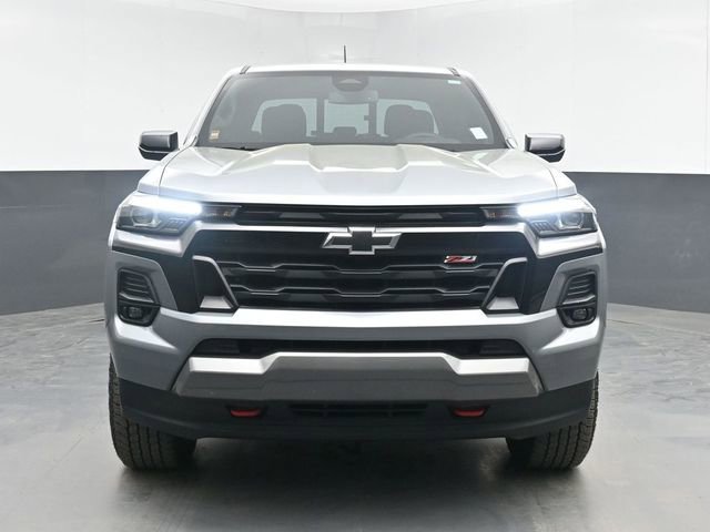 Used 2023 Chevrolet Colorado Z71 w/ Z71 Convenience Package 2 image 3