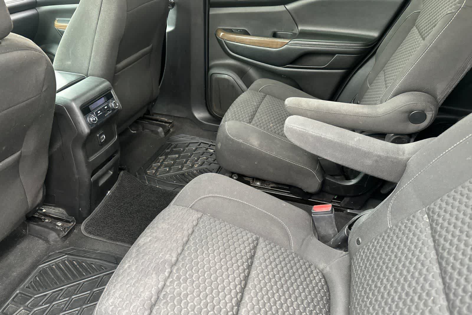 Used 2018 GMC Acadia SLE FWD image 5