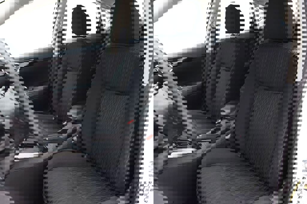 Used 2019 Nissan Sentra SV image 15