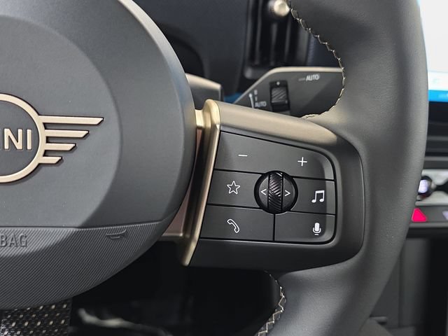 Used 2026 MINI Cooper S FWD image 14